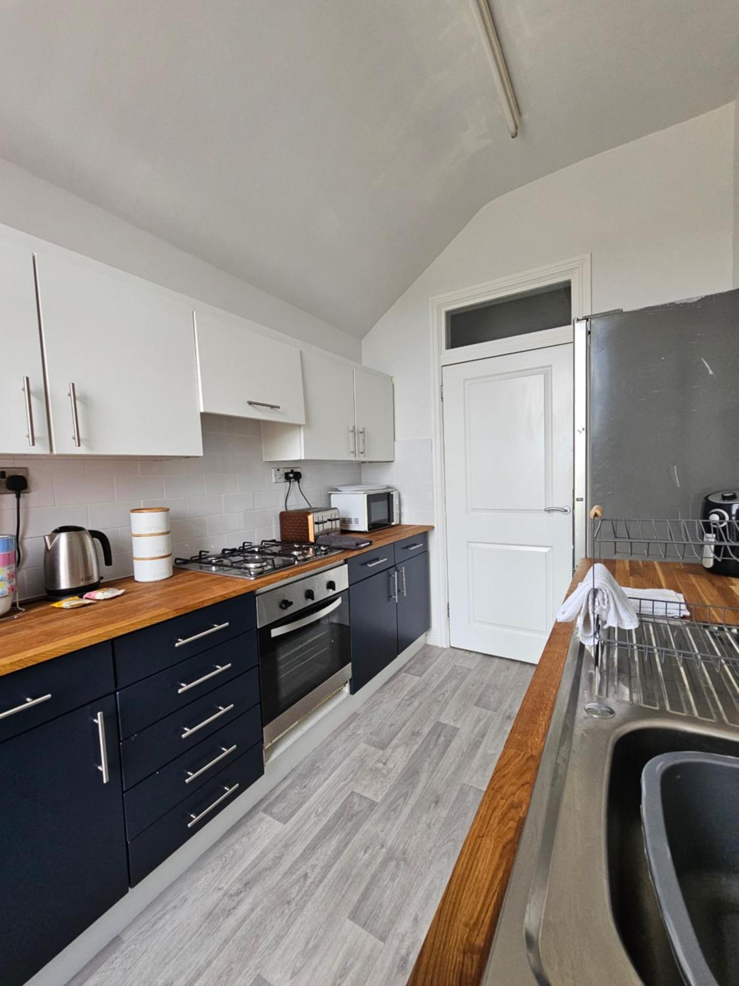 2 Bed Apartment Lakeside On The Promenade Southport Eksteriør bilde